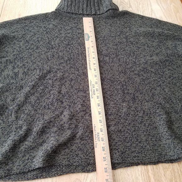 Lord & Taylor Design Lab Turtleneck Poncho Sweater XS/TP Wool Green Black Tones - Picture 6 of 8